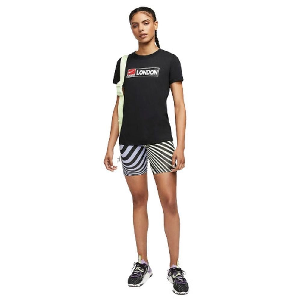 Nike Sportswear Basic Tee City Series London Baskılı Siyah Tişört CZ0197-010