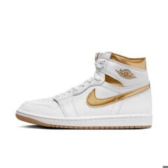 Air Jordan 1 Retro High OG Kadın Basketbol Ayakkabısı FD2596-107