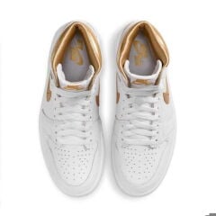 Air Jordan 1 Retro High OG Kadın Basketbol Ayakkabısı FD2596-107