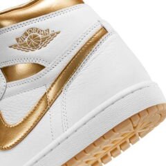 Air Jordan 1 Retro High OG Kadın Basketbol Ayakkabısı FD2596-107