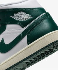 Nike Air Jordan 1 Mid Kadın Basketbol Ayakkabısı BQ6472-133