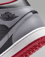 Nike Air Jordan 1 Mid Spor Ayakkabısı DQ8426-006 (YARINM NUMARA BÜYÜK ALMANIZI ÖNERİYORUZ)