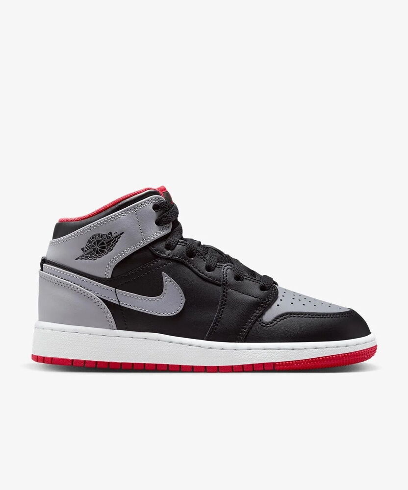 Nike Air Jordan 1 Mid Unisex Spor Ayakkabısı DQ8423-006 (YARIM NUMARA BÜYÜK ALMANIZI ÖNERİYORUZ)