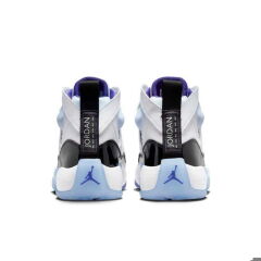 Nike Jordan Jumpman Two Trey Erkek Basketbol Ayakkabısı DO1925-100(YARIM NUMARA BÜYÜK ALMANIZI ÖNERİRİZ)