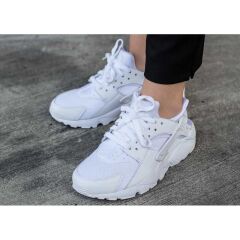 Nike Huarache Run (Gs) Kadın Beyaz Spor Ayakkabı 654275-110