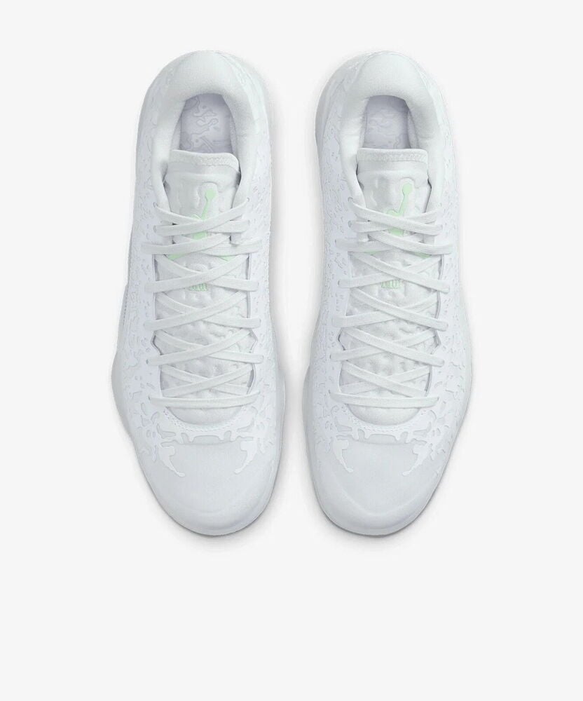 NİKE Jordan Zion 3 Unisex Basketbol Ayakkabısı DR0675-103 (YARIM NUMARA BÜYÜK ALMAIZI ÖNERİRİZ)