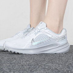 Wmns Nike  Quest 5 Kadın Beyaz Koşu Ayakkabısı DD9291-100