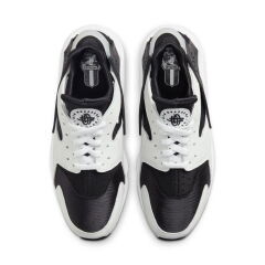 Nike Air Huarache Erkek Sneaker Ayakkabı DD1068-001 (BİR NUMARA BÜYÜK ALMANIZI ÖNERİYORUZ)
