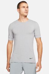 Nike Dri-fıt Erkek Yoga Antrenman Üstü CN9822-056