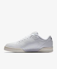 Nike Grandstand II Erkek Sneaker Ayakkabı AA2190-100 (YARIM NUMARA BÜYÜK ALMANIZI ÖNERİRİZ)
