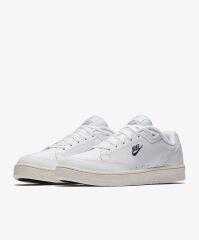 Nike Grandstand II Erkek Sneaker Ayakkabı AA2190-100 (YARIM NUMARA BÜYÜK ALMANIZI ÖNERİRİZ)