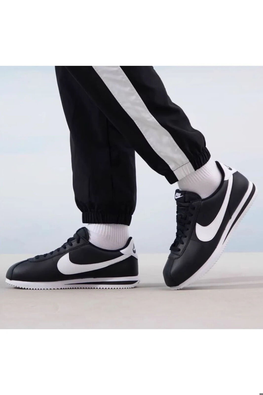 Nike Cortez Erkek Sneaker Ayakkabı DM4044-001 (YARIM NUMARA BÜYÜK ALMANIZI ÖNERİRİZ)