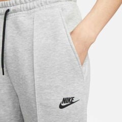 NİKE Tech Fleece Mr Jogger Kadın Eşofman Altı FB8330-063