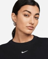 Nike  NSW Tee Essentials Kadın Spor  Tişört FD4149-010