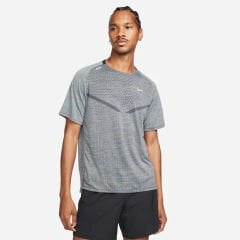 Nike Dri-Fit ADV Techknit Ultra Ss Erkek Tişört - DM4753-010