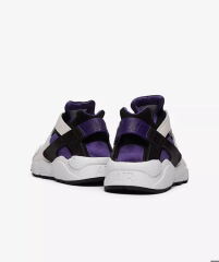 Nike Air Huarache Kadın Spor Ayakkabı DH4439-105 (BİR NUMARA BÜYÜK ALMANIZI ÖNERİYORUZ)