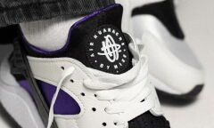 Nike Air Huarache Kadın Spor Ayakkabı DH4439-105 (BİR NUMARA BÜYÜK ALMANIZI ÖNERİYORUZ)