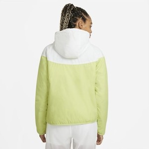  Nike Sportswear Synthetic-Fill Windrunner Kadın Ceketi - Beyaz
