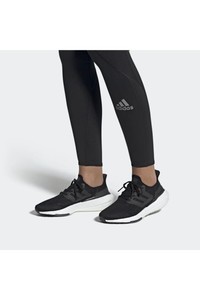 adidas Ultraboost 21  KADIN Koşu Ve Antrenman Ayakkabısı - Siyah/Beyaz FY0402-02